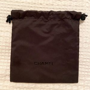 Chanel 2022 drawstring small makeup bag